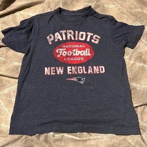 Distressed patriots t shirt